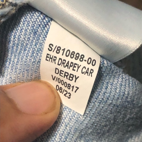 Old Navy Sky Hi Wide Leg Jeans Women's 0 Drapey Cargo Denim in Derby Wash - Picture 4 of 7